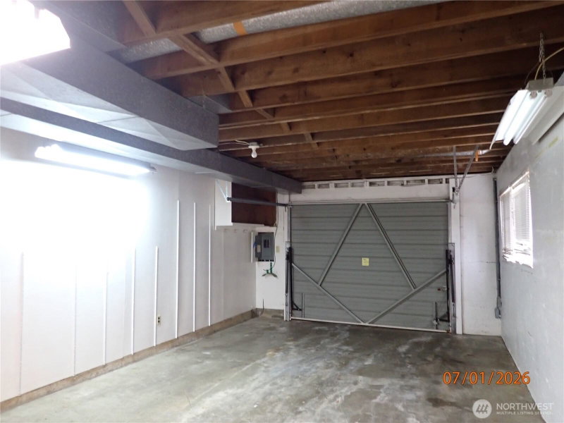 620 W Harriet Avenue photo 31