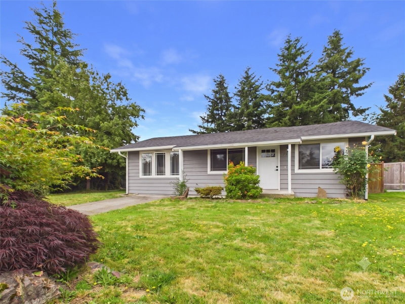 732 Natalie Place photo 1