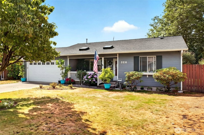 326 4th Avenue SE photo 1