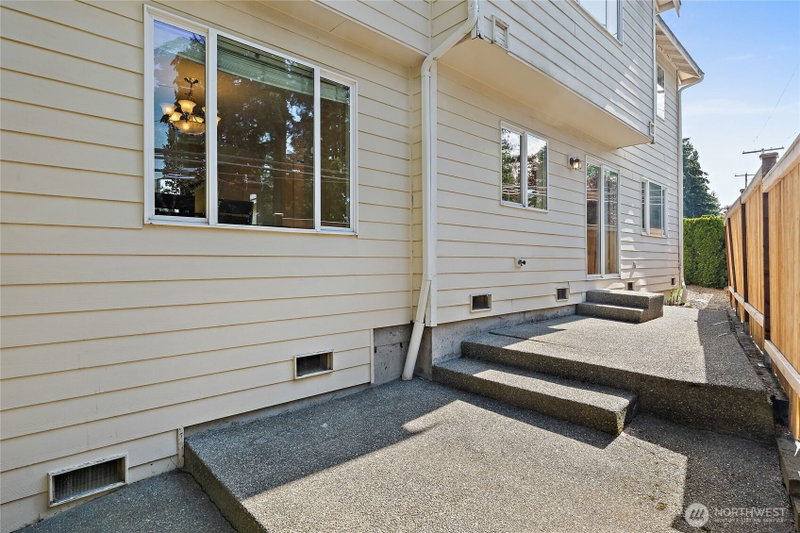 13235 124th Court NE photo 40