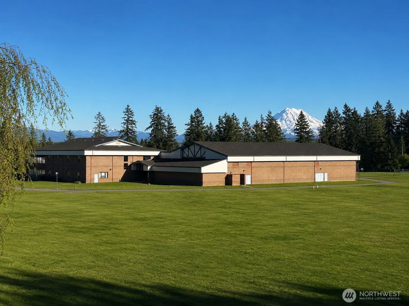 16805 95th Avenue E photo 40