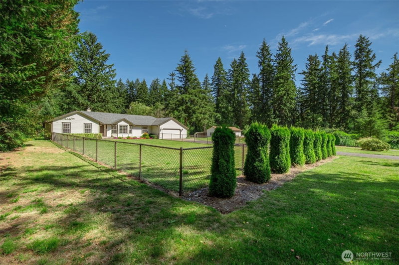24411 NE 209th Avenue photo 2