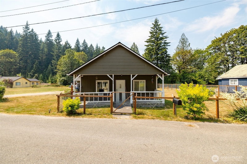 26706 469th Avenue NE photo 1