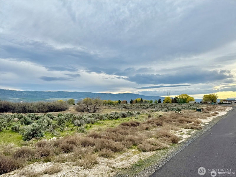 6 SW Road 13.6 photo 3