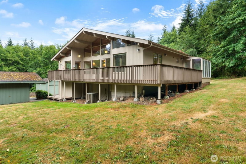 1438 Brown Road W photo 39