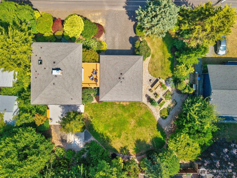 19061 Harris Avenue NE photo 40