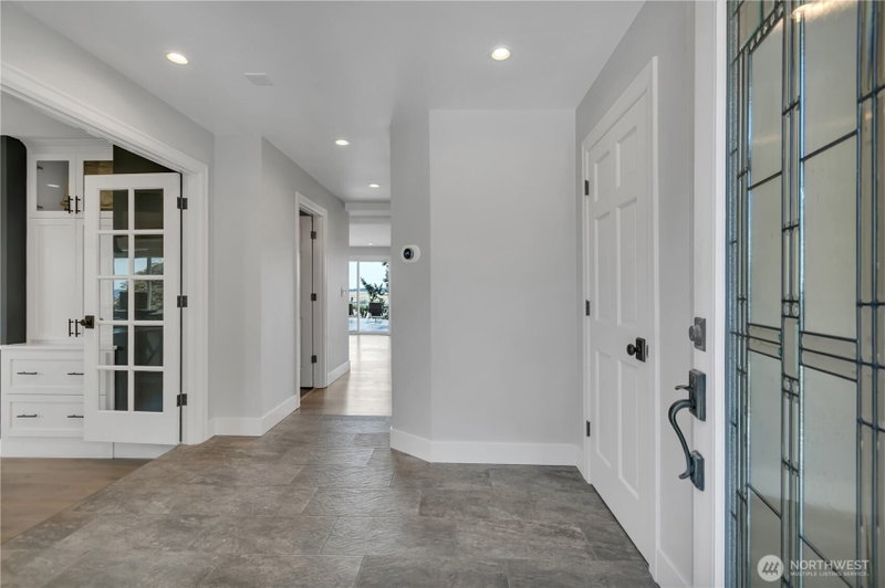 35 Silver Beach Drive photo 2