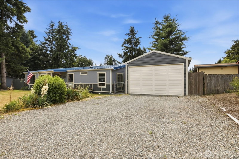 23622 116th Street E photo 2
