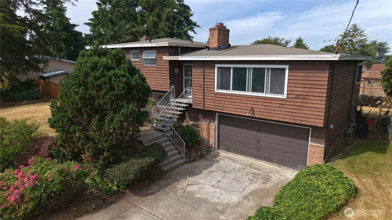23031 19th Avenue S photo 2