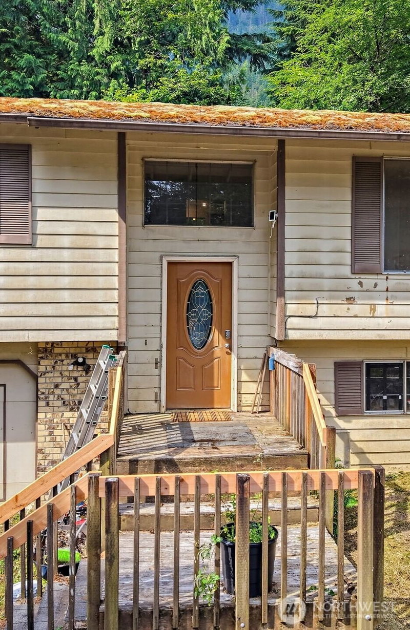 42627 SE 175th Place photo 2