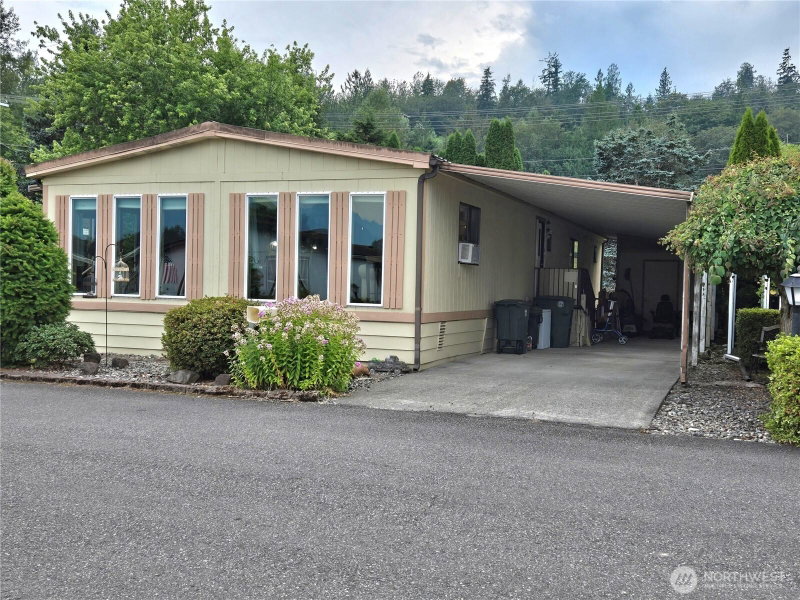 212 Old Owen Road photo 1
