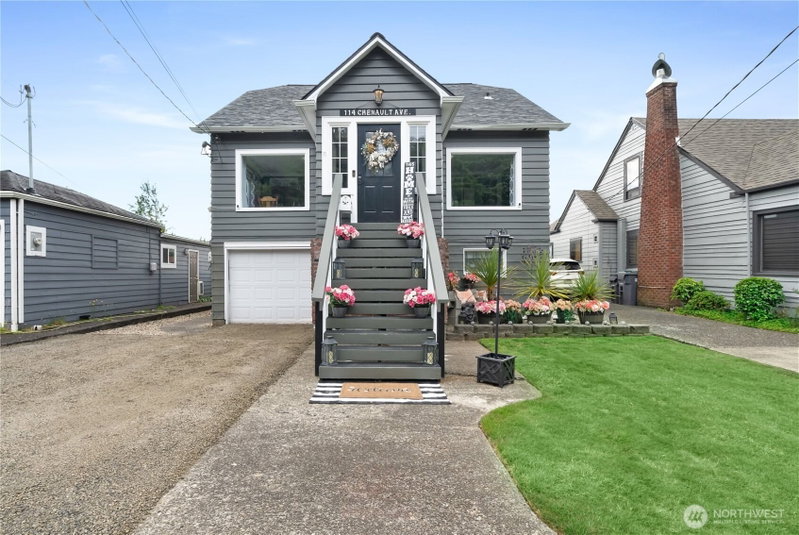 114 Chenault Avenue photo 1