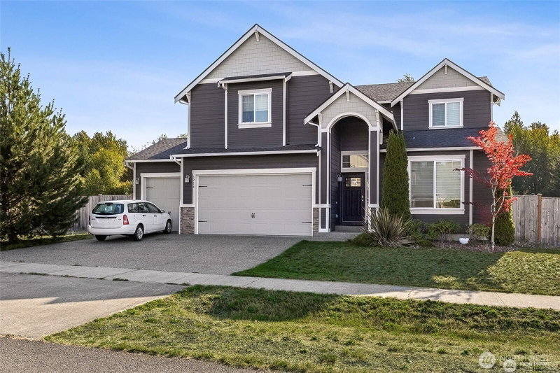 3214 292 Street photo 1