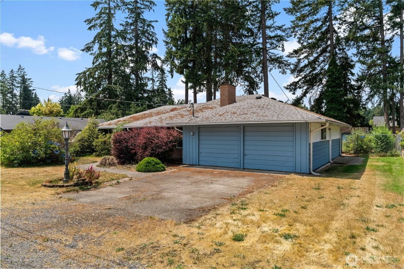 15024 16th Avenue Ct S photo 1