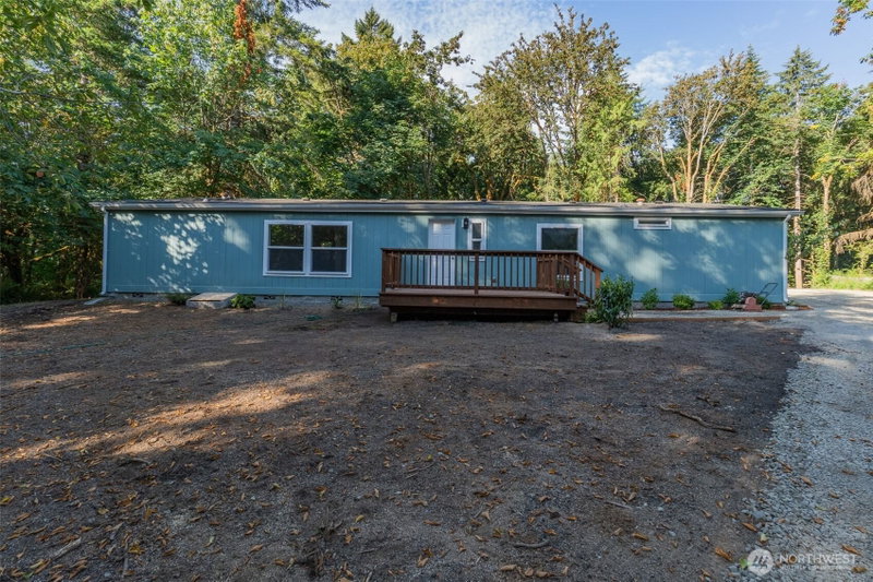 1059 E Crestview Drive photo 40