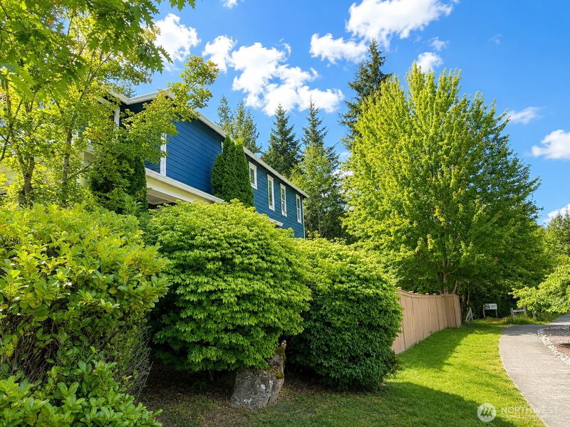 6619 Silent Creek Avenue SE photo 30