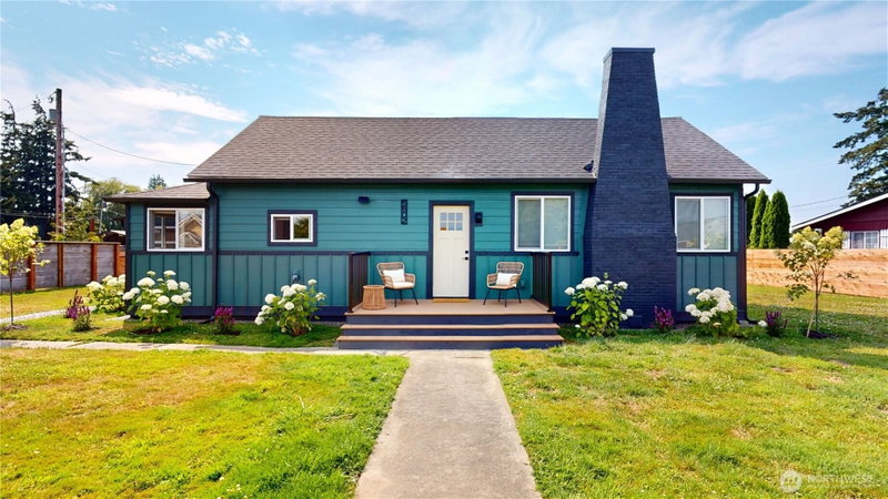 5502 Chuckanut photo 1
