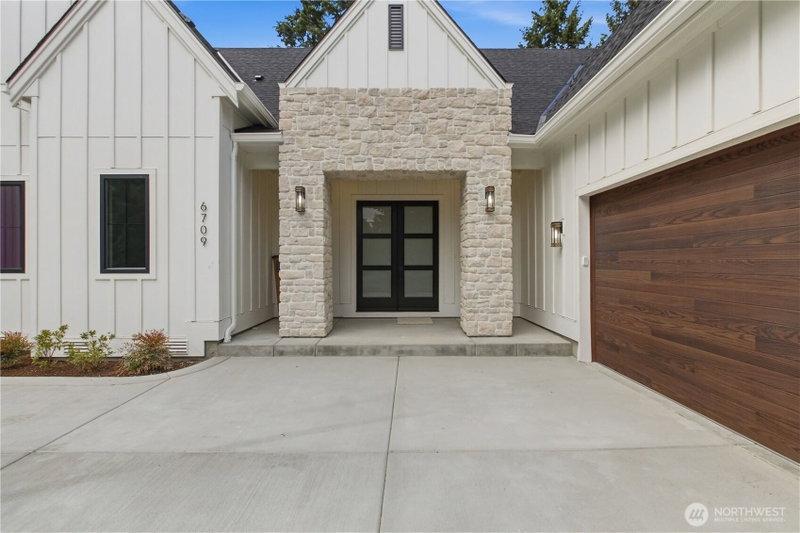 6709 254th Street E photo 2