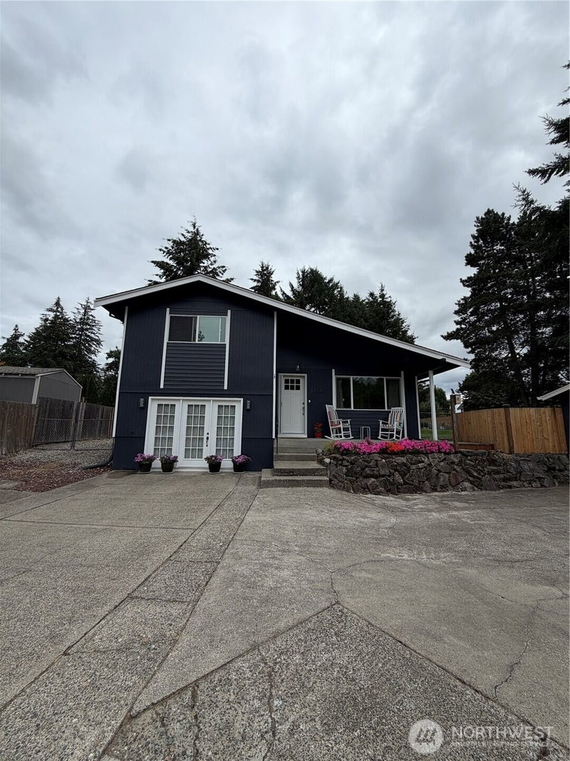 8304 55th Street W photo 2