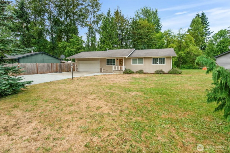 309 E Highway 162 photo 2