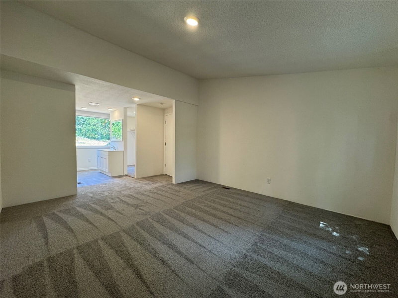 206 Tara Lane photo 2
