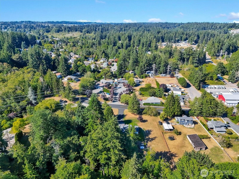 2102 Vine Road photo 40