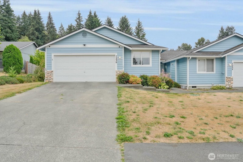 7236 163rd Street E photo 1