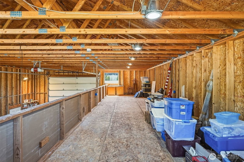 1711 Emerald Street photo 39