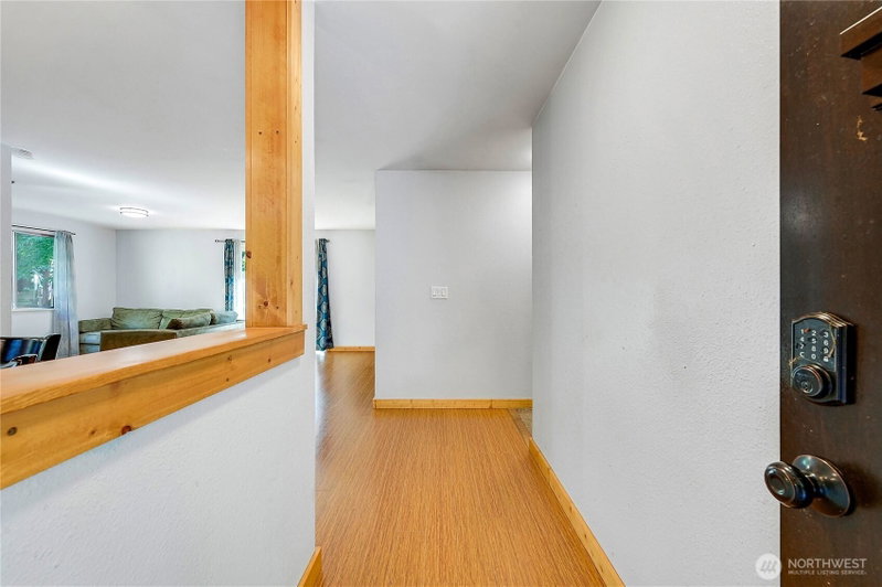 40 Candace Road photo 2
