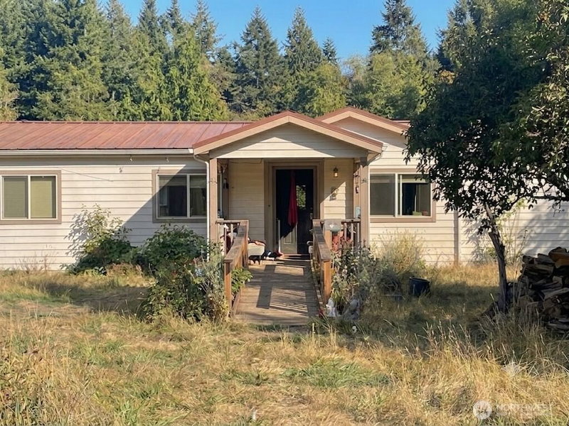 31 Spruce Lane photo 2