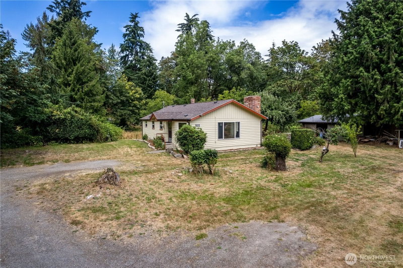 5104 S 368th Street photo 1
