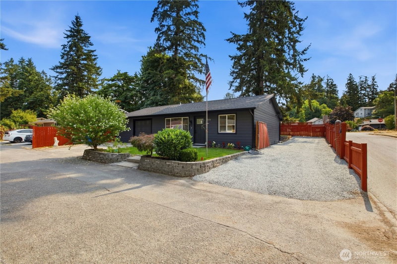 19656 SE 260th Street photo 2