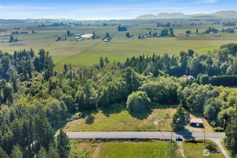 7078 Ershig Road photo 2