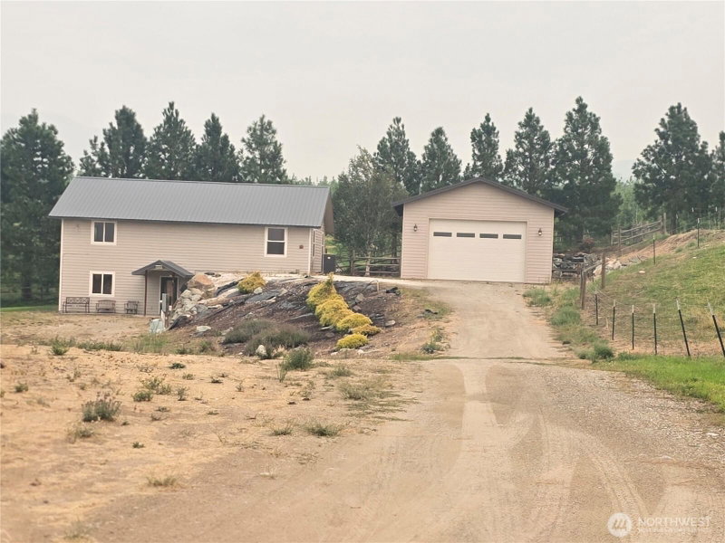 32 Pilot Wheel Road photo 2