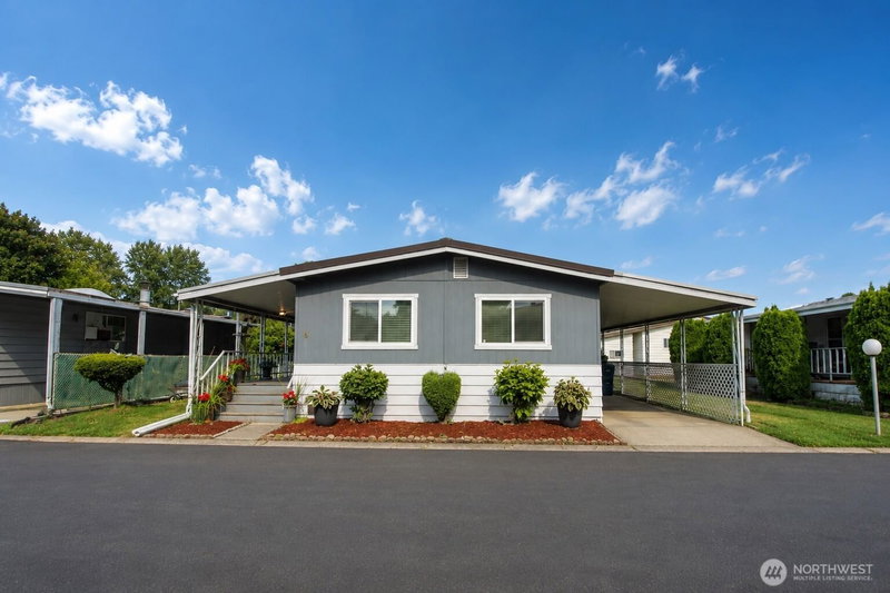 3611 NE I Street #6 photo 1