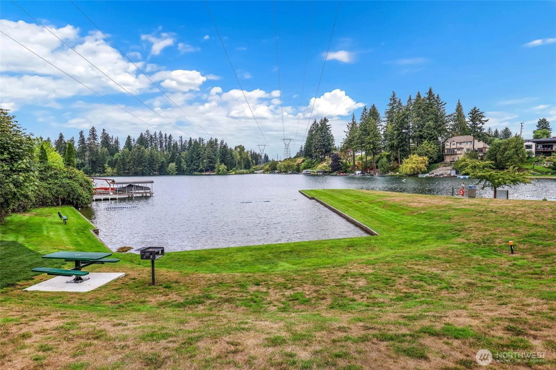 4820 W Tapps Drive E photo 40