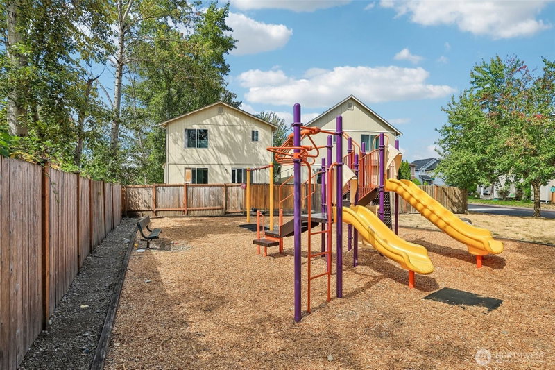 18613 98th Avenue E photo 34