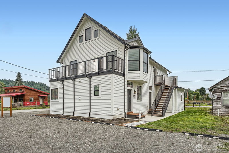 31628 W Commercial Street #201 photo 12