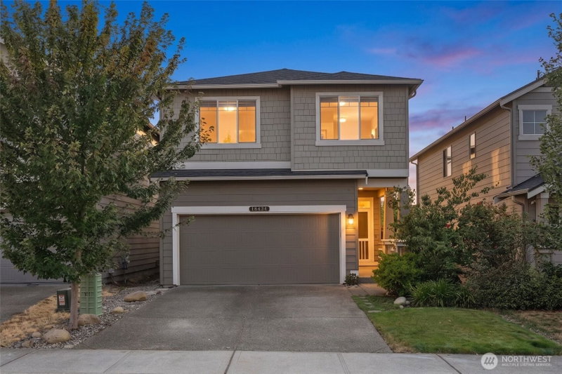 18434 110th Avenue E photo 1