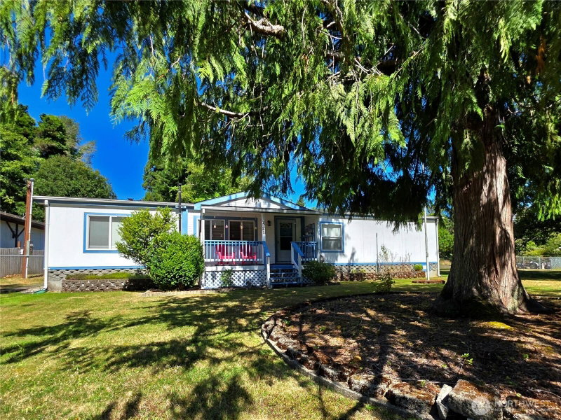 521 Central Avenue photo 2
