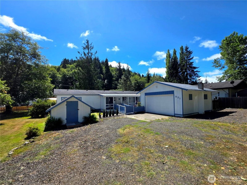 521 Central Avenue photo 35