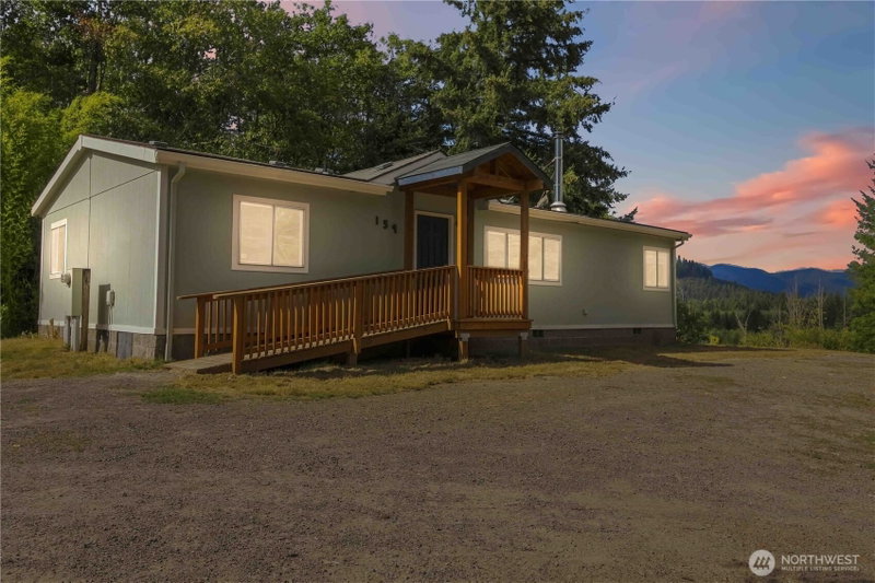159 Jack-Pine Road photo 1