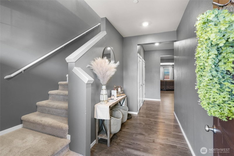 18625 110th Avenue E photo 2