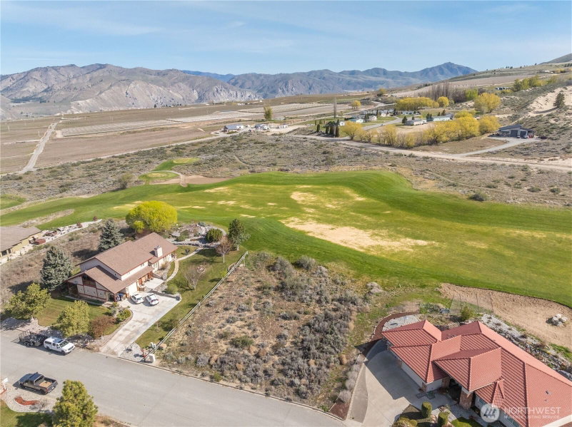 304 Desert View Place photo 2
