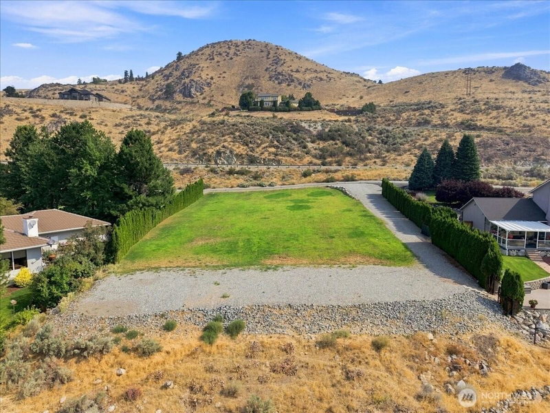 125 Highpoint Lane photo 1