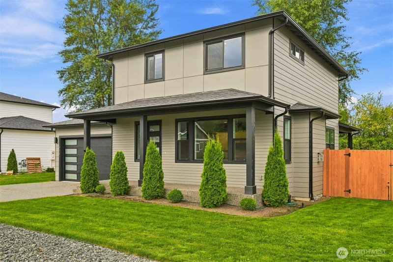 929 Crimson Court photo 37