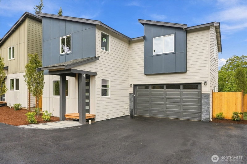 5513 Fleming Street #B photo 2