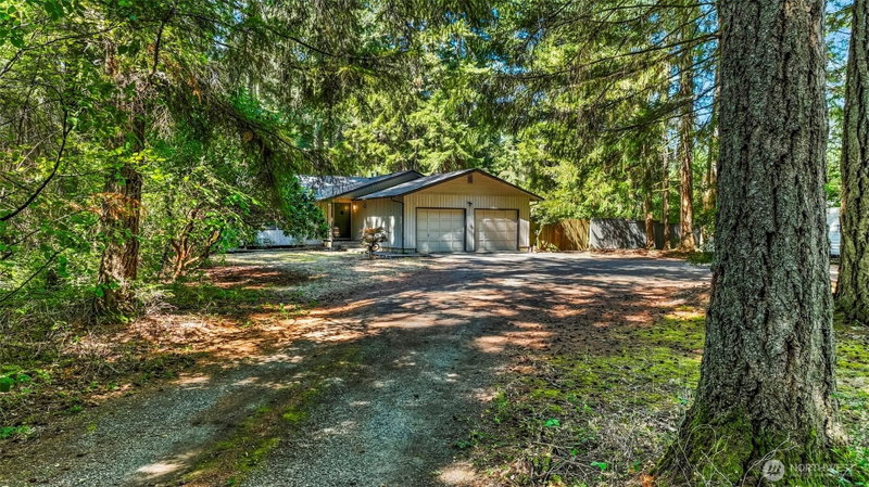 940 9th Avenue photo 2