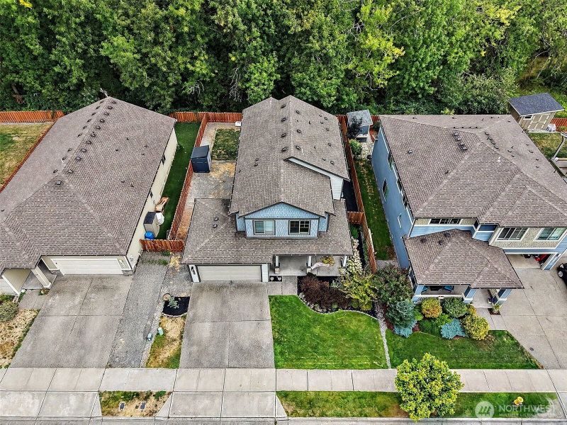 348 Partlon Street photo 31