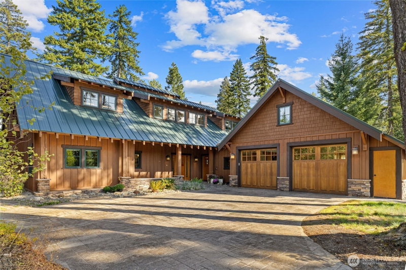 30 Lily Court photo 1